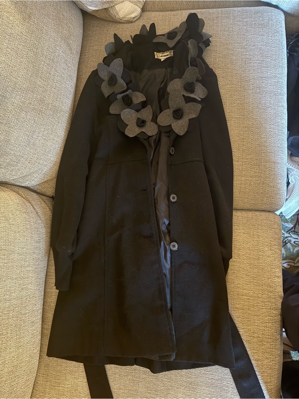 Lulumari Black Floral-Appliqué Trench Coat